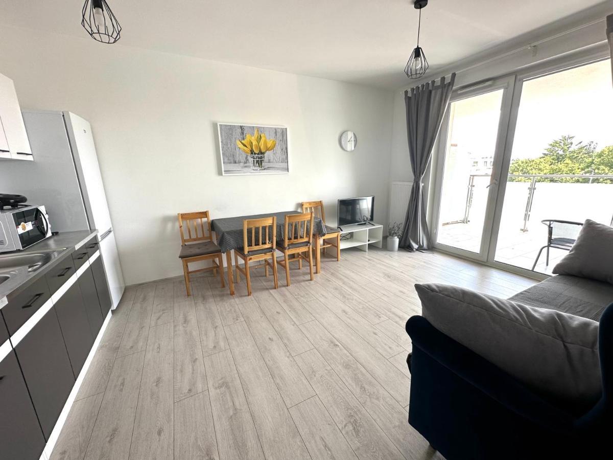Sdh 1 Radzymin Comfortable Apartment Near Warsaw Eksteriør bilde