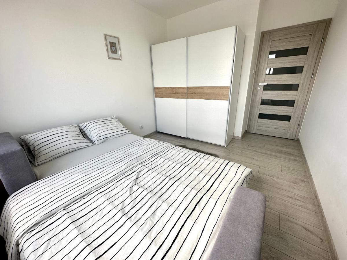 Sdh 1 Radzymin Comfortable Apartment Near Warsaw Eksteriør bilde